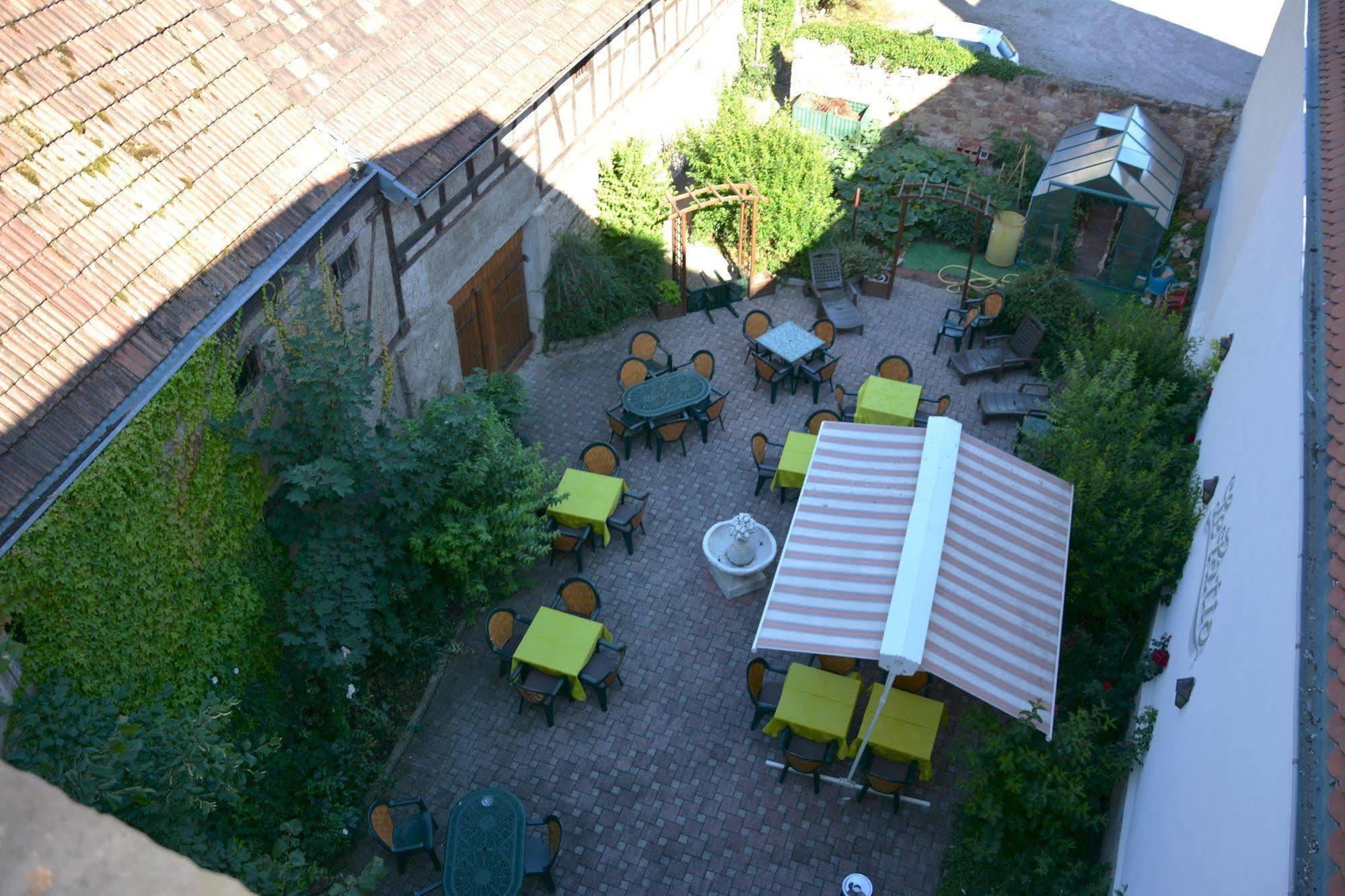 Logis Hotel Du Centre - Halte Ideale En Cyclotourisme Avec Garage A Velos Clos Molsheim Exterior foto